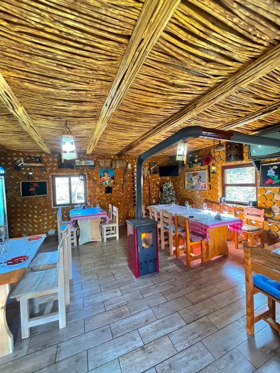 Vilat Suka Mkushit Shkodër エクステリア 写真